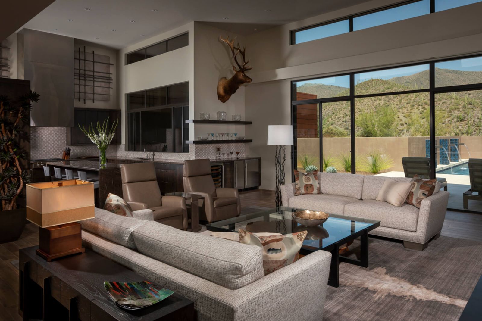 Modern livingroom main | Sesshu Design Associates
