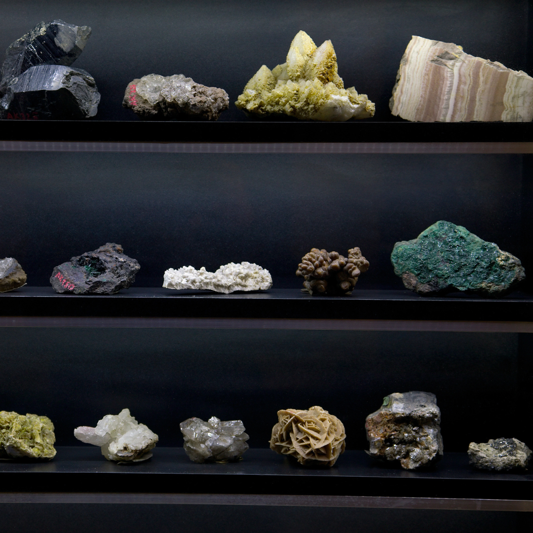 Earthly home accessorizing minerals1 | Sesshu Design Associates