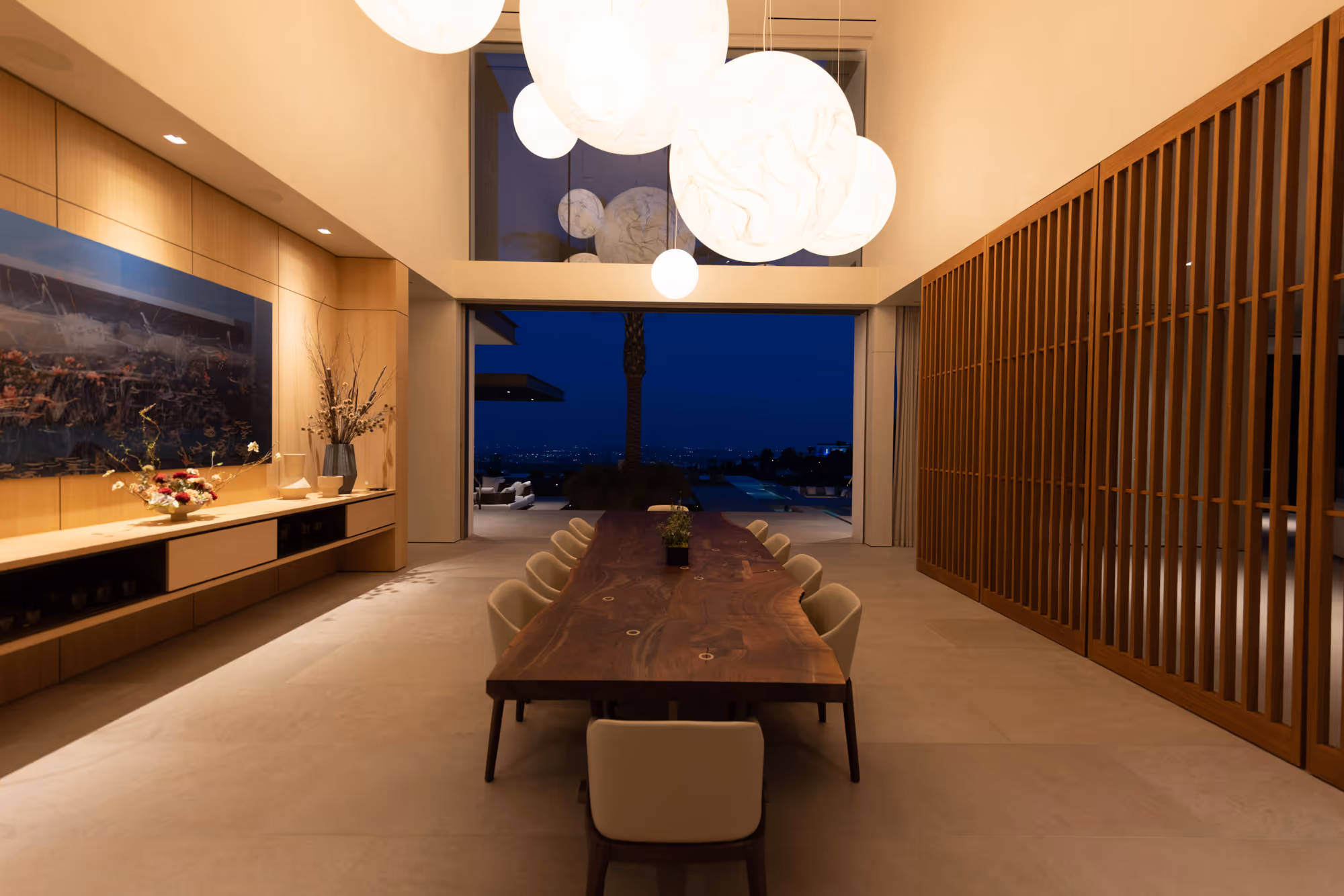 Sesshu dining room pendant lighting | Sesshu Design Associates