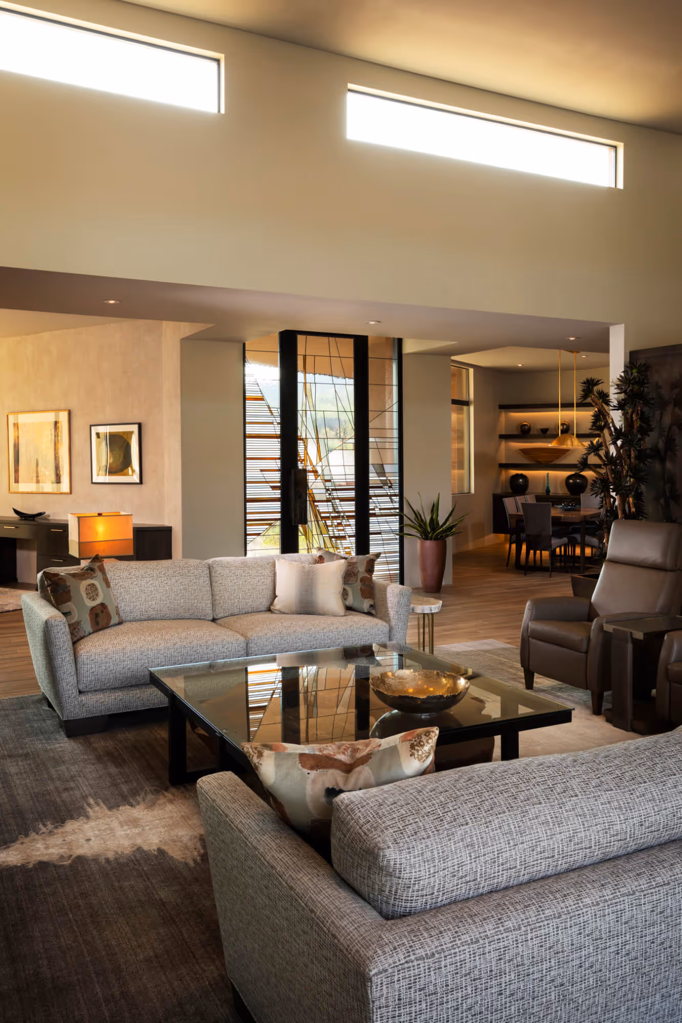 Modern livingroom main5 | Sesshu Design Associates